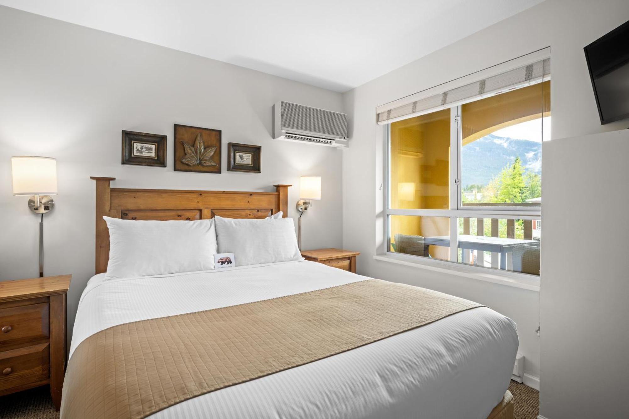 Bear One Bedroom By Mva Ferienhaus Whistler